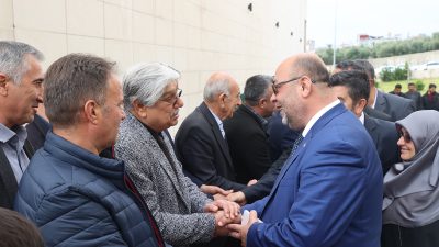 Dulkadiroğlu Belediye Başkanı Mehmet Akpınar, Ramazan Bayramı dolayısıyla Dulkadiroğlu Kamu