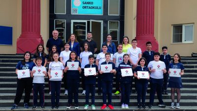 SANKO Ortaokulu öğrencileri, Adana’da düzenlenen 18. TÜBİTAK Ortaokul Öğrencileri Araştırma