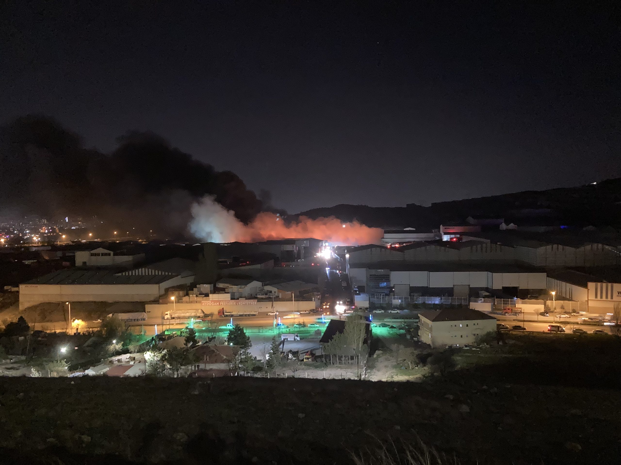 Ankara'da Hurdacılar Sitesi'nde yangın (4)
