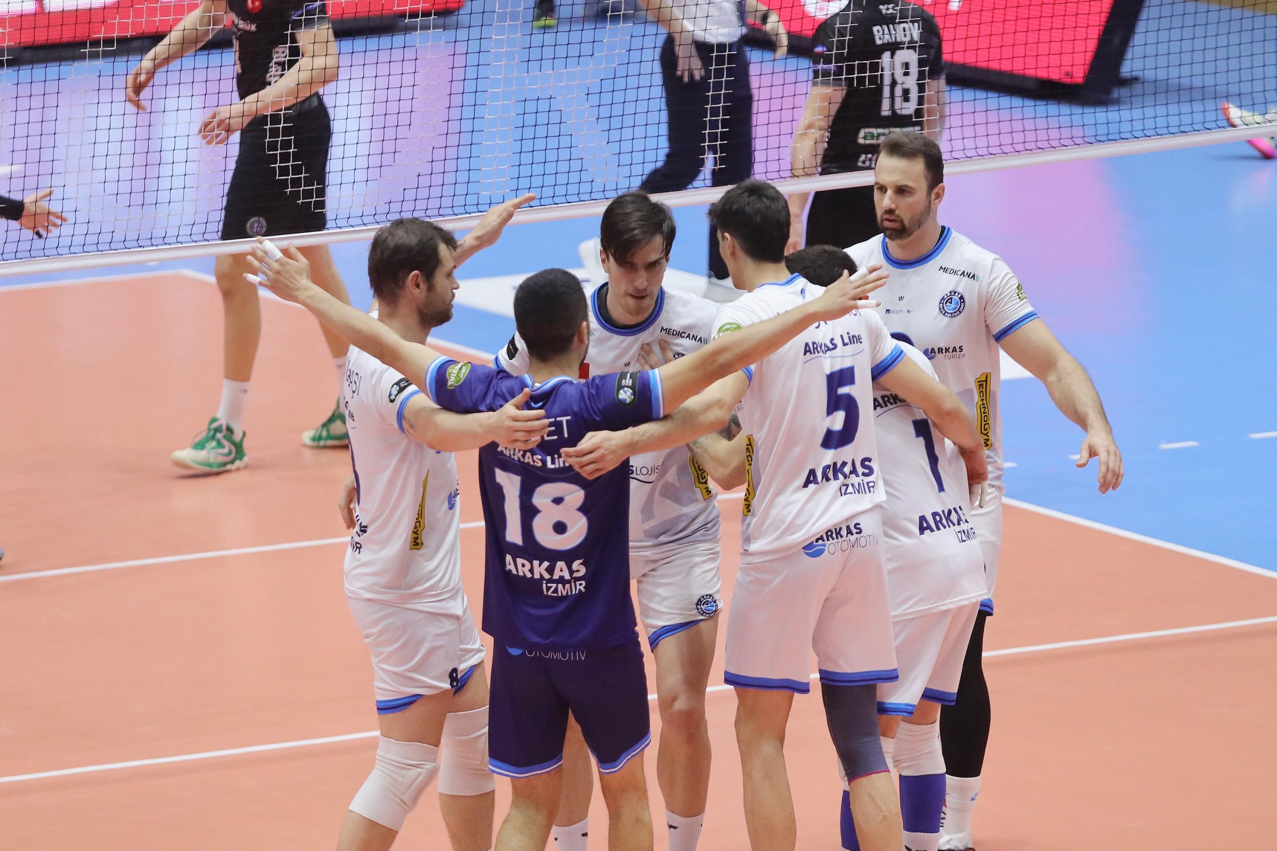 arkas spor bursa buyuksehir belediyespor 3 1 660ae1ff2f36f scaled