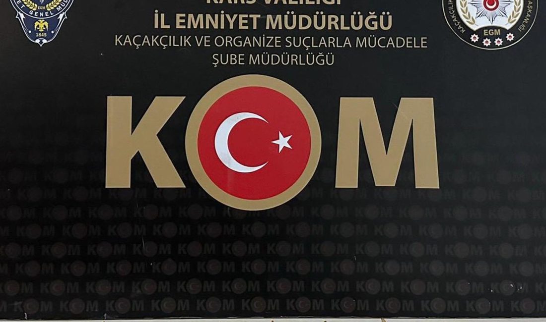Volkan KARABAĞ/KARS, -KARS’ta Ermenistan uyruklu 2 kişinin ayakkabılarına gizlenmiş piyasa
