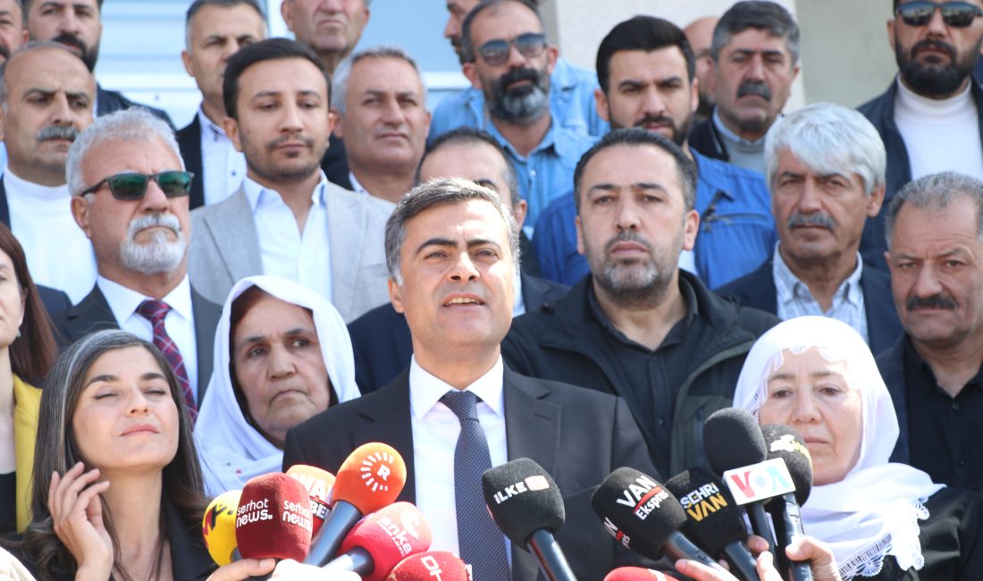 Behçet DALMAZ/VAN, -VAN Büyükşehir Belediye Başkanı seçilen DEM Parti’li Abdullah
