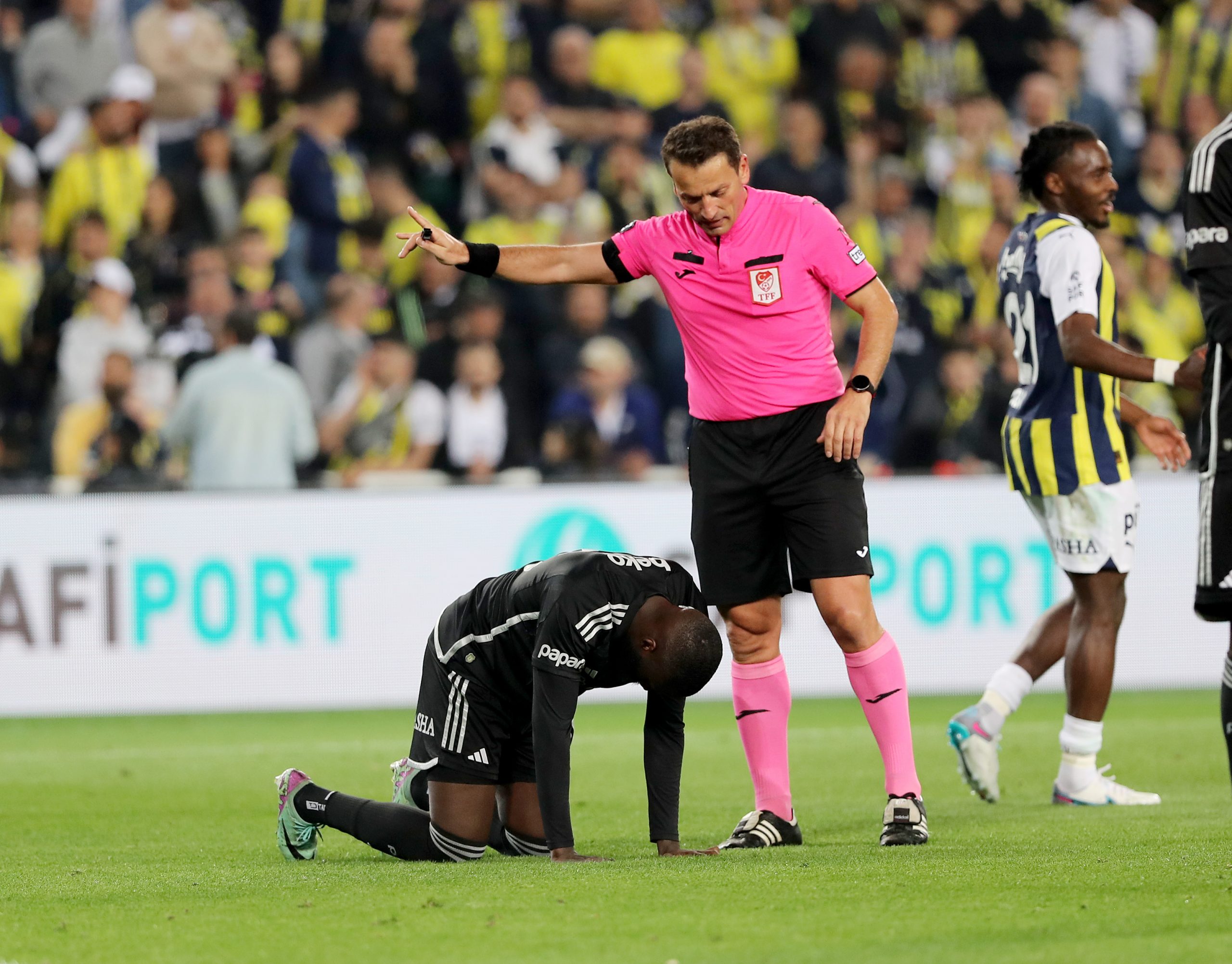Fenerbahçe - Beşiktaş (EK FOTOĞRAFLAR)