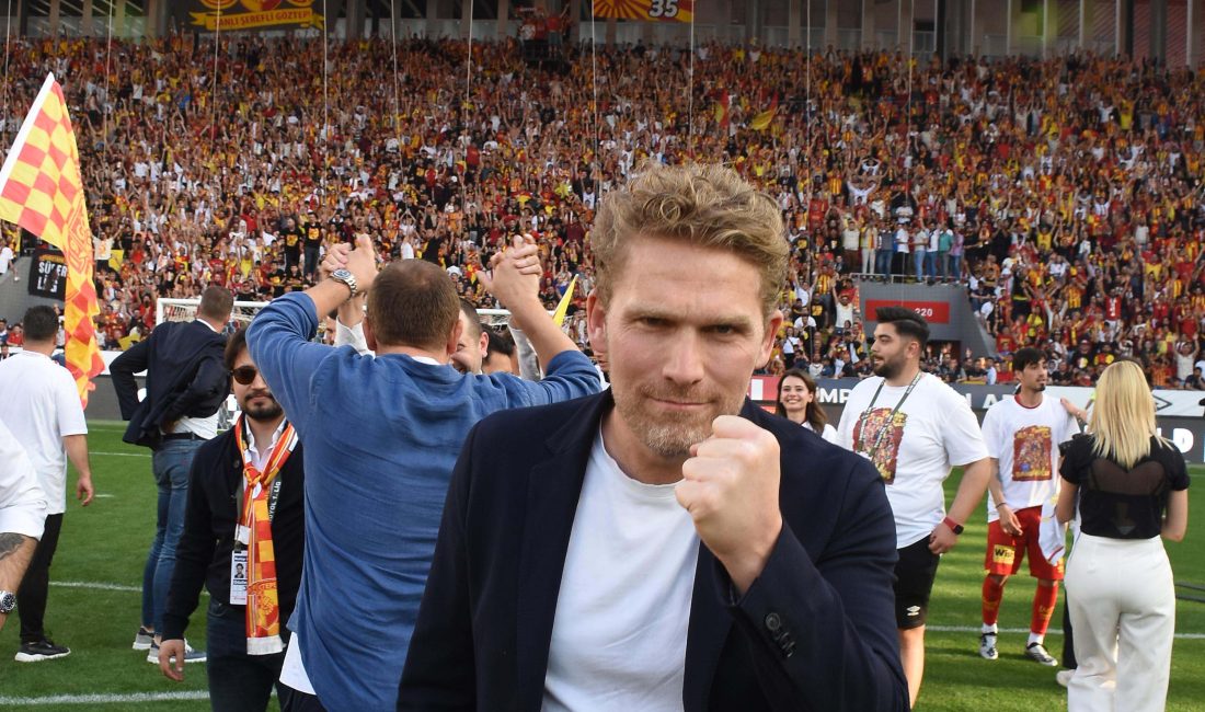 Göztepe'nin Danimarkalı Başkanı Rasmus Ankersen, Süper Lig'de kalıcı olacaklarını söyledi.