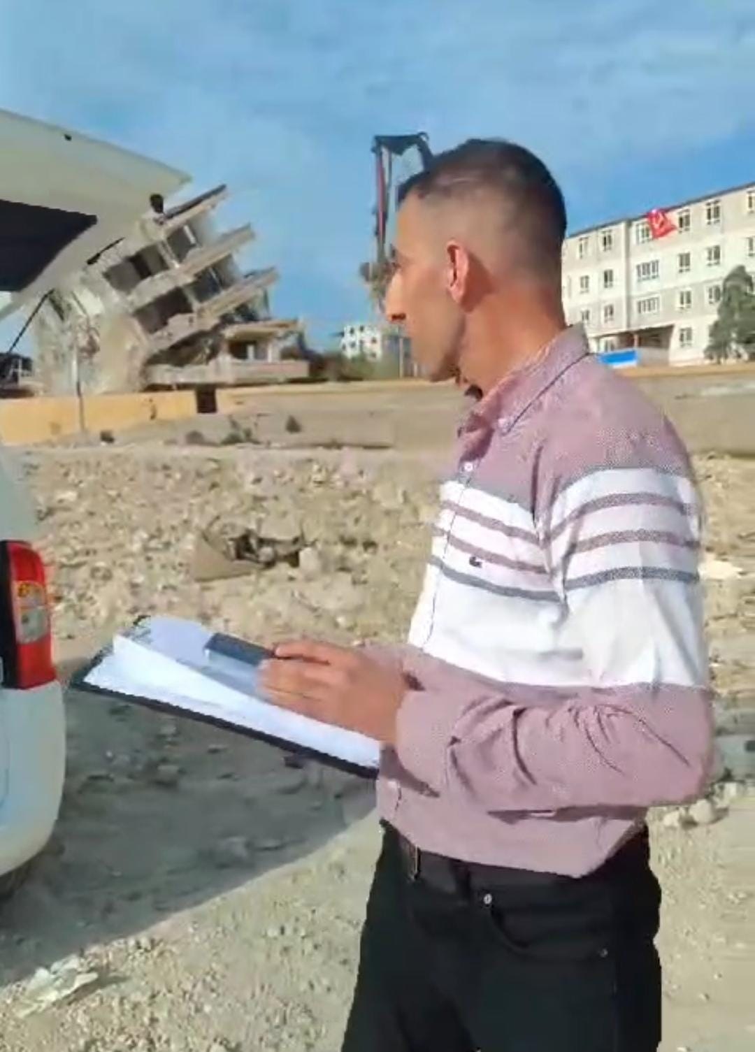 hatayda agir hasarli binanin yikildigi anlar kamerada 6612ed080e8ef