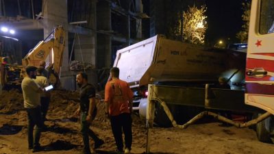 İstanbul-Kartal’da devrilen hafriyat kamyonunun altında kalan işçi öldü