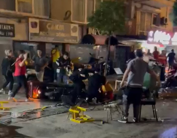 İLGİNİZİ ÇEKEBİLİR: Muğla’da uyuşturucu operasyonlarında 11 tutuklama Çorum’da silahlı kavga: