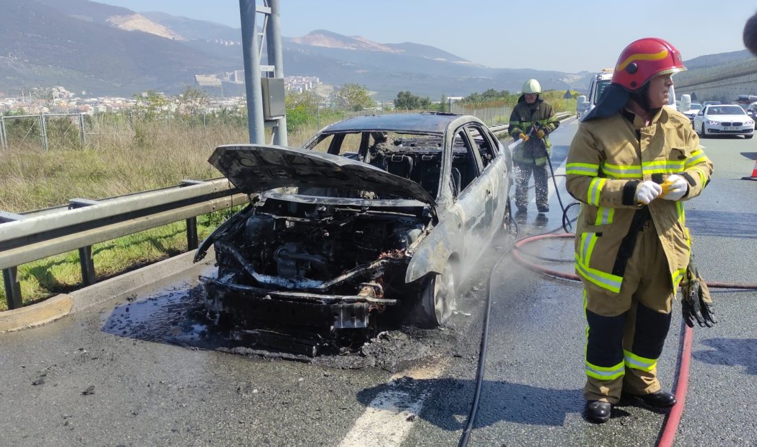 Hasan BOZBEY/ ORHANGAZİ, (BURSA), – BURSA’nın Orhangazi ilçesinde, otoyolda seyir