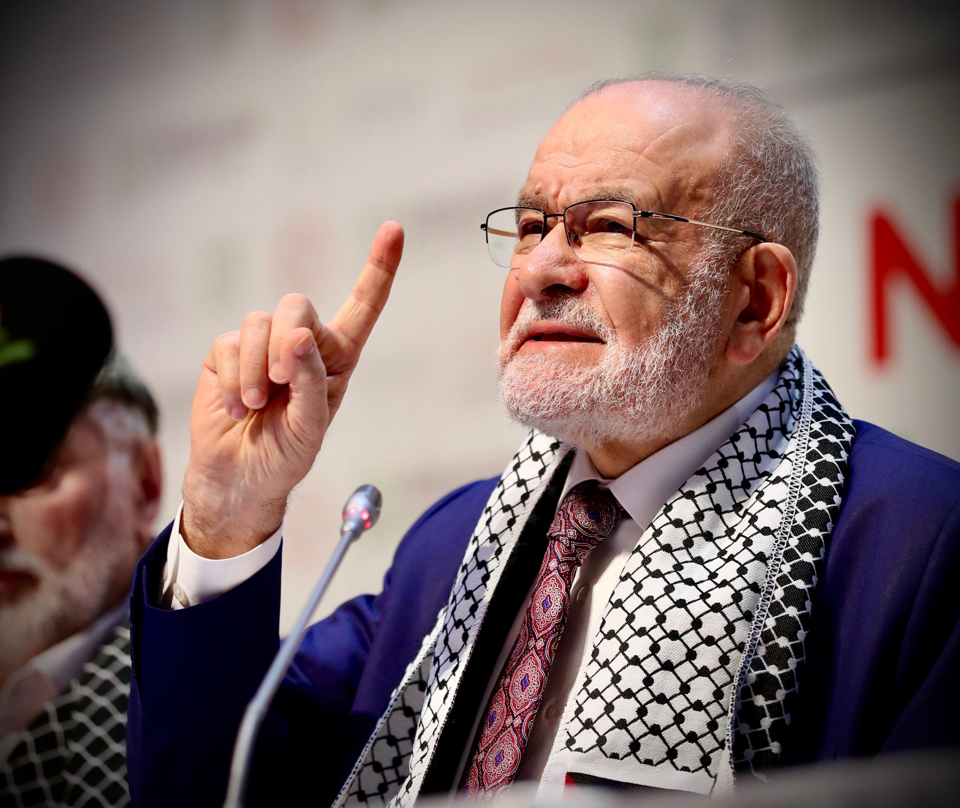 Temel Karamollaoğlu, Hamas lideri İsmail Heniyye'ye başsağlığı dileklerini iletti