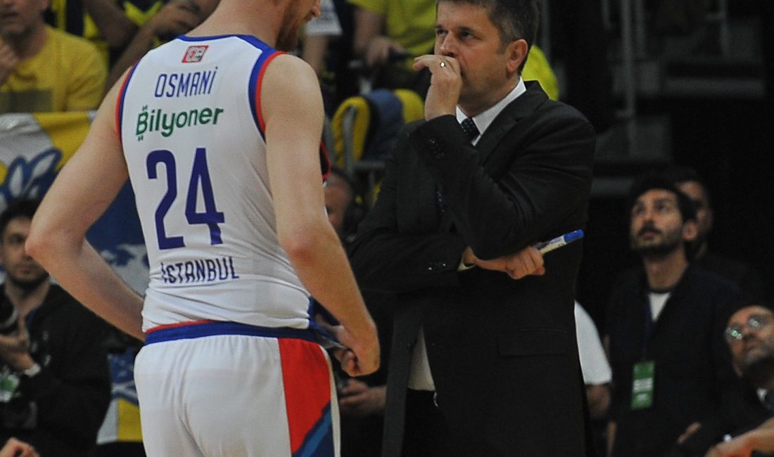 Fenerbahçe Beko – Anadolu Efes: 80-82 Sacit GÖNCÜ / İSTANBUL,