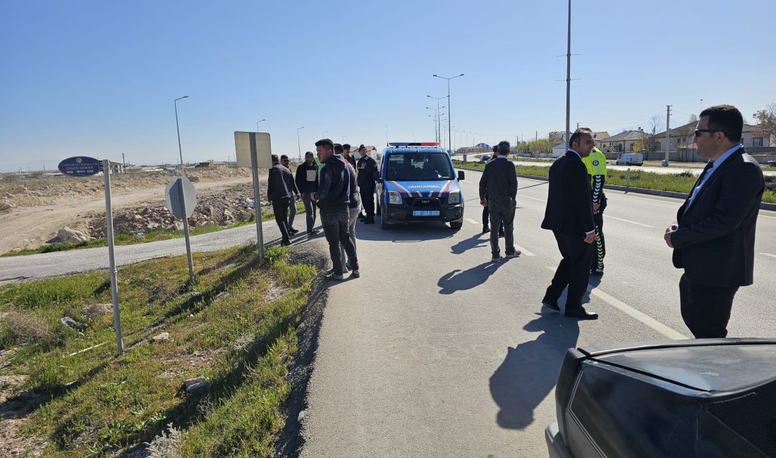 Erkan ALTUNTAŞ/AKSARAY, -AKSARAY’da yolun karşısına geçerken tur otobüsünün çarptığı Ahmet