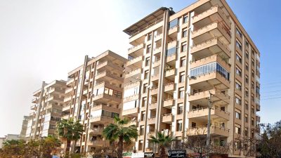 Kahramanmaraş’ta, Palmiye Sitesi’nin yıkılması sonucu 150 kişinin hayatını kaybettiği olayla