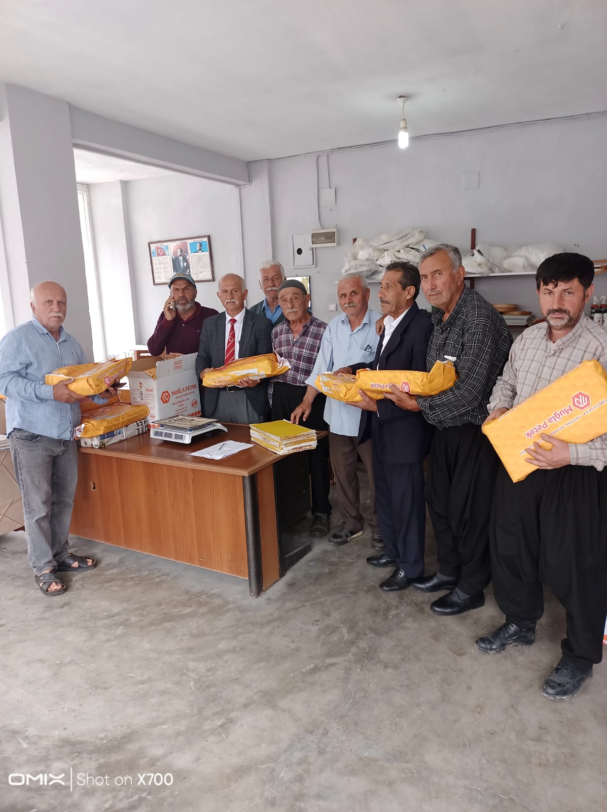 BAŞKAN TOPAL; ARILAR İÇİN ARI GİBİ ÇALIŞMALIYIZ DEDİ