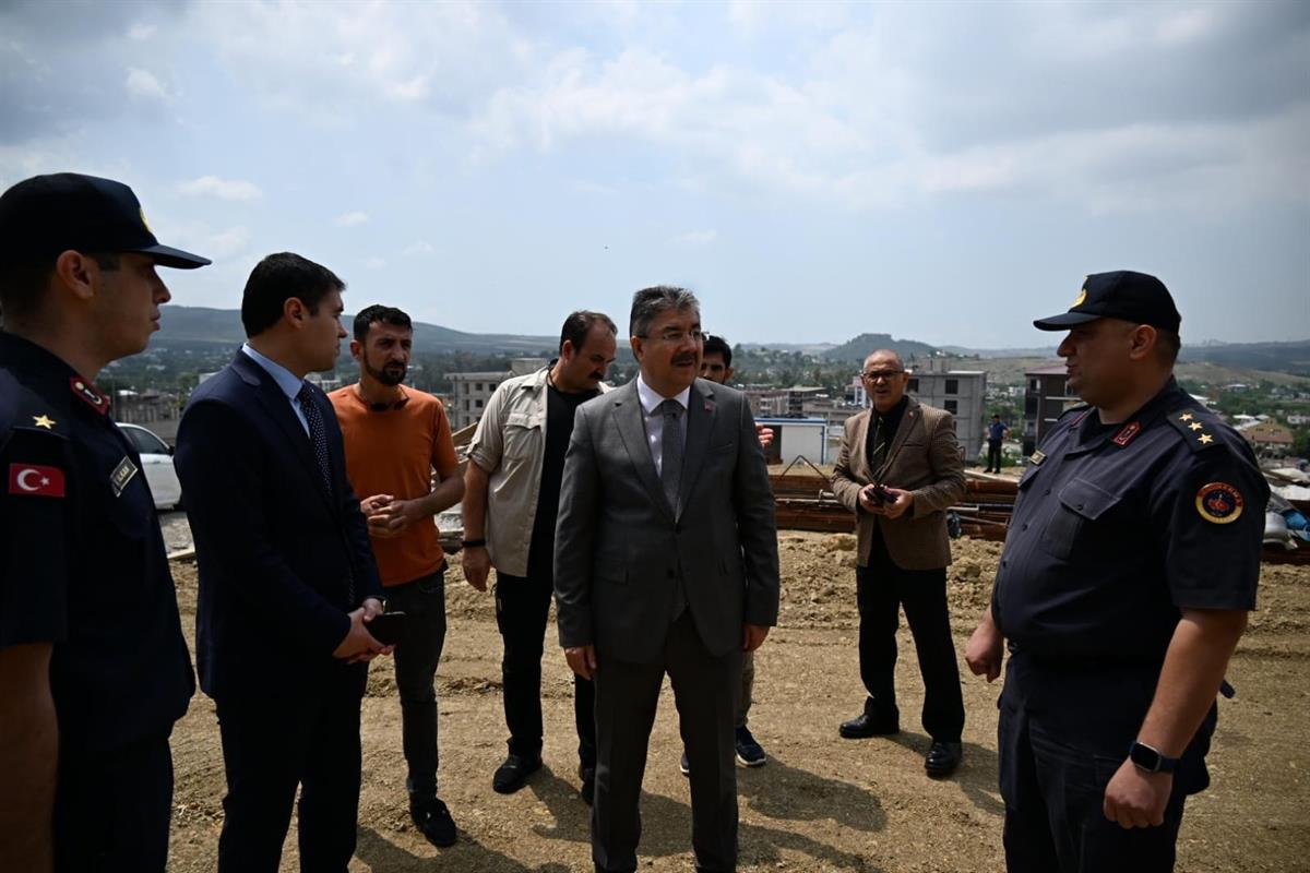 424595981 848731690629081 368122474375295756 n