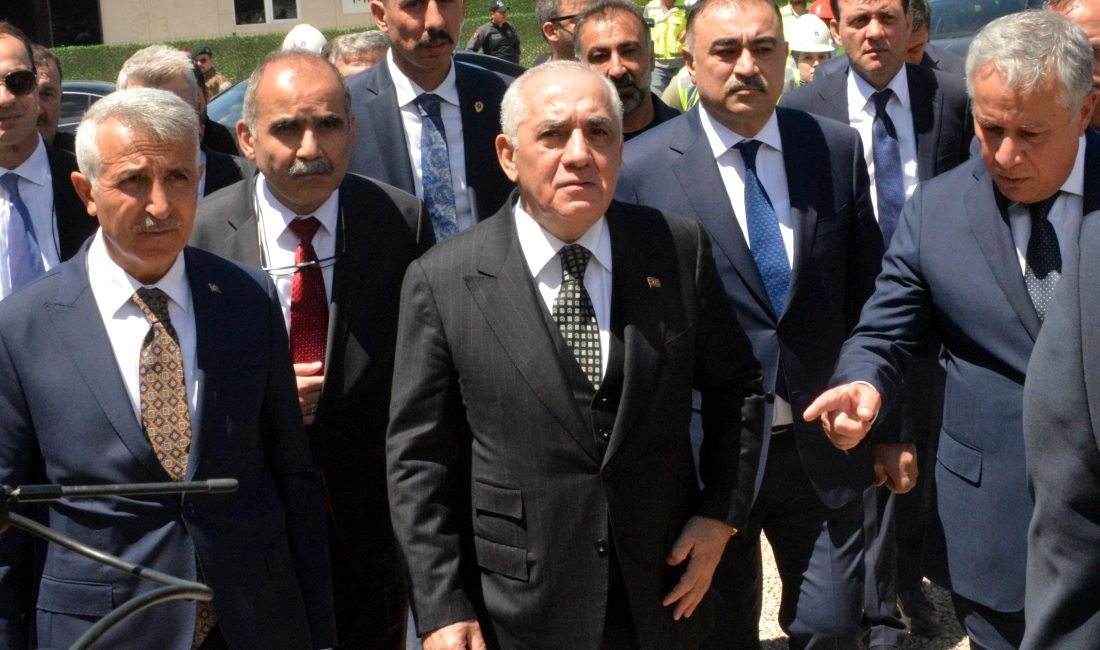 Azerbaycan Başbakanı Ali Asadov, Kahramanmaraş’ta inşası devam eden Azerbaycan Mahallesi’ni