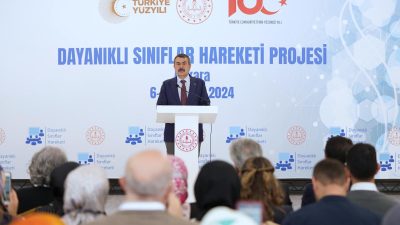 Milli Eğitim Bakanı Yusuf Tekin, öğretmenlerin madde ve dijital bağımlılıklar