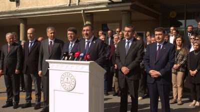 Cumhurbaşkanı Yardımcısı Cevdet Yılmaz, Milli Eğitim Bakanı Yusuf Tekin, İçişleri