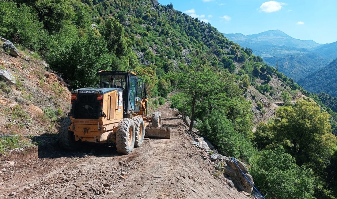 Kahramanmaraş Büyükşehir Belediyesi, Andırın’da ulaşım standardını iyileştirmek için 21 mahallede