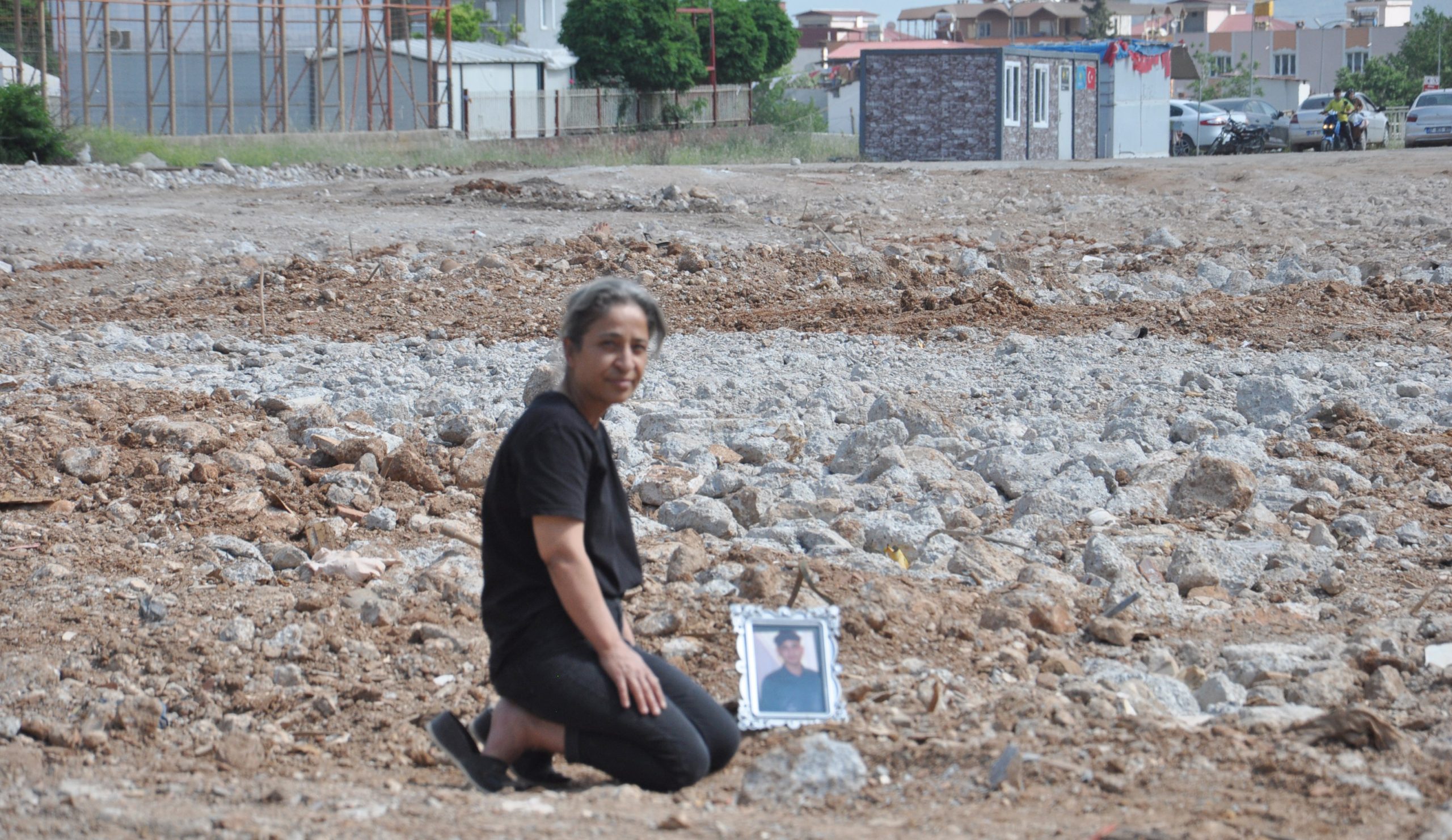 İslahiye'de Depremde Oğlunu Kaybeden Anne Umudu Kafede Yaşatıyor İslahiye'de Depremde Oğlunu Kaybeden Anne Umudu Kafede Yaşatıyor