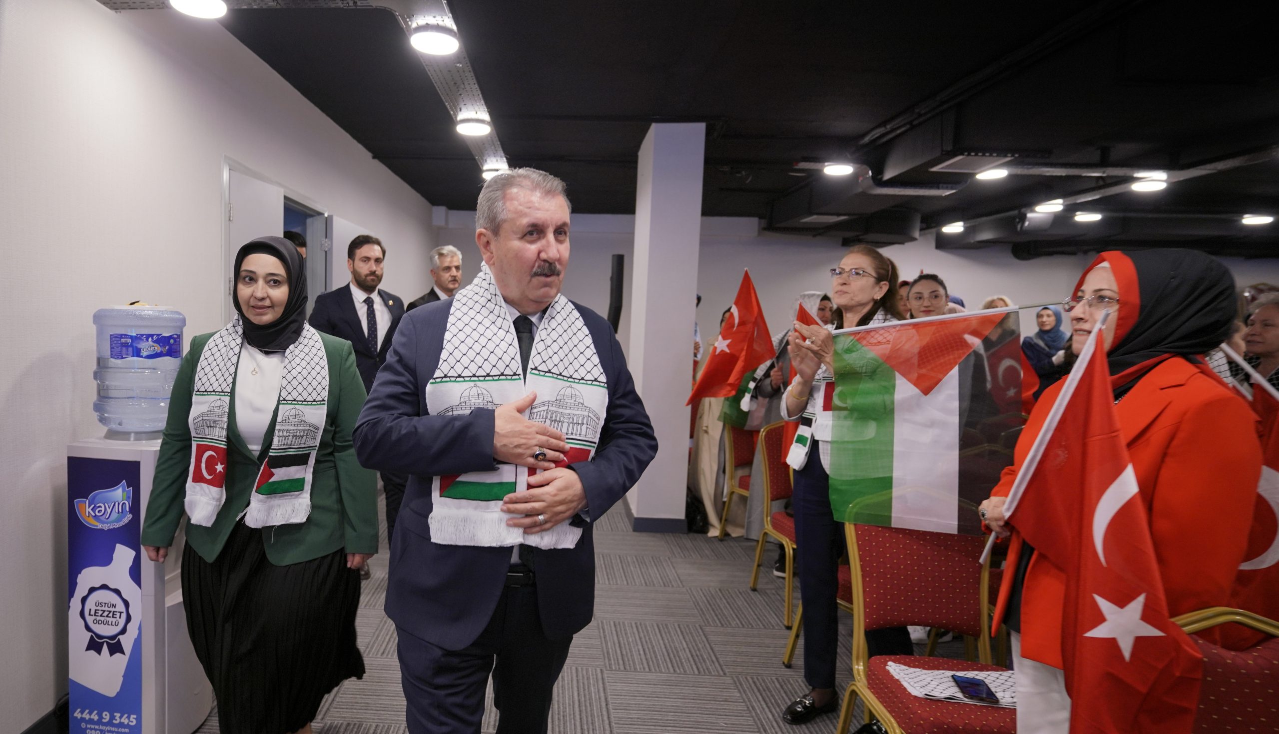 Filistin'in Dramı: BBP Lideri Destici'den Sert Açıklamalar