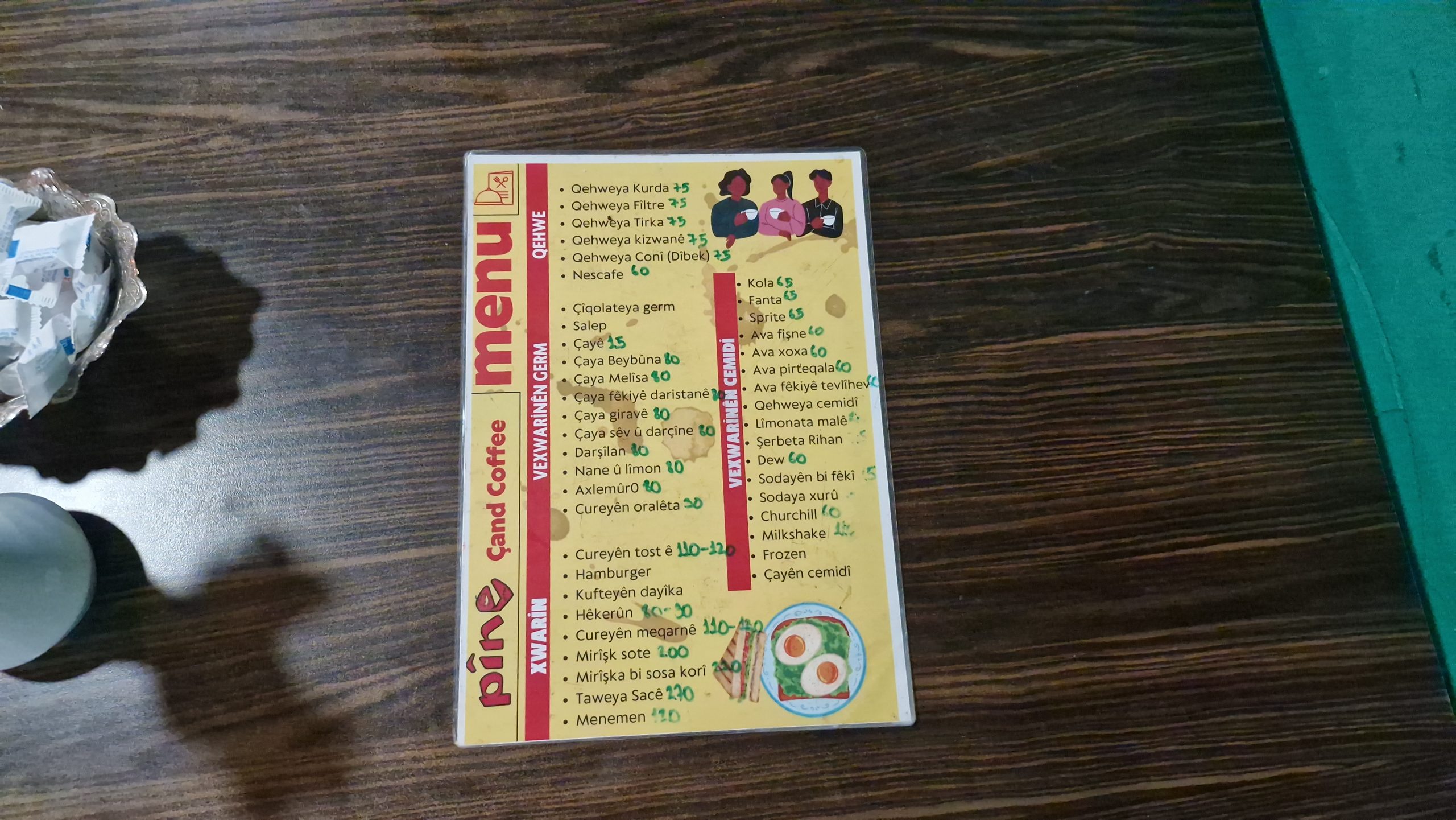 Diyarbakır'da Kürtçe Hizmet Verecek Kafe İşletmecisi Gözaltına Alındı