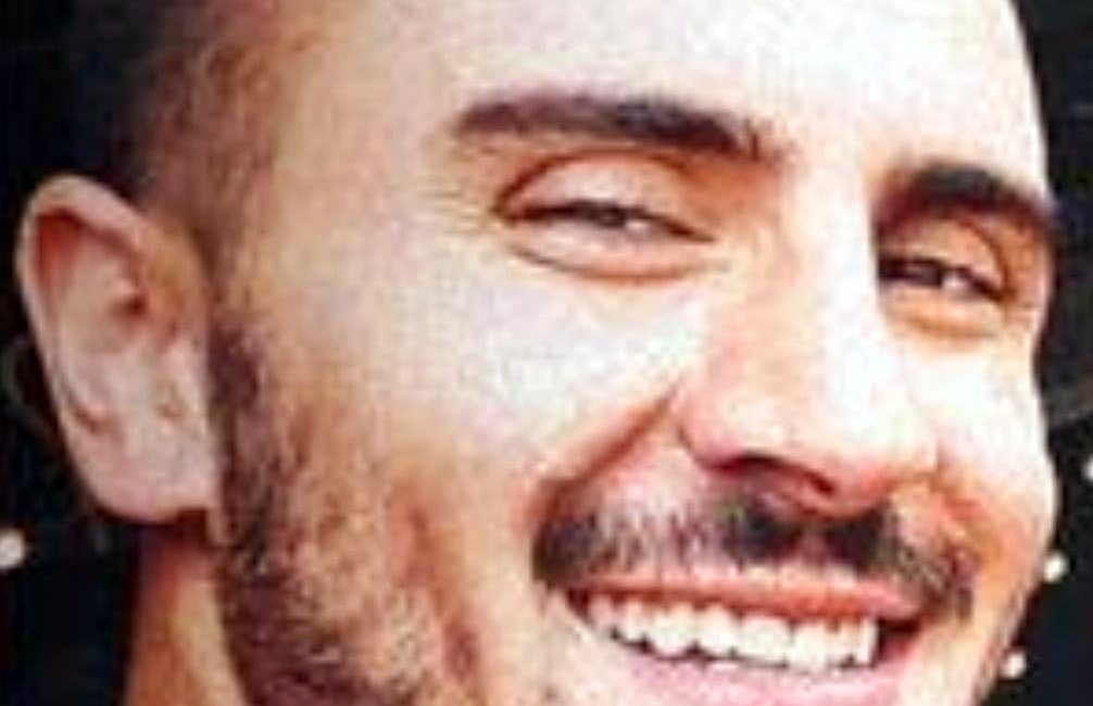 İzmit’te bir eğlence mekanı önünde tabancayla öldürülen Emrah Akkuş’un davası