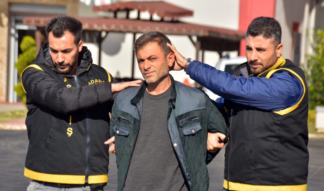 Adana’da Nurettin Kaya adlı şahıs, tartıştığı eşi ve annesini tabancayla