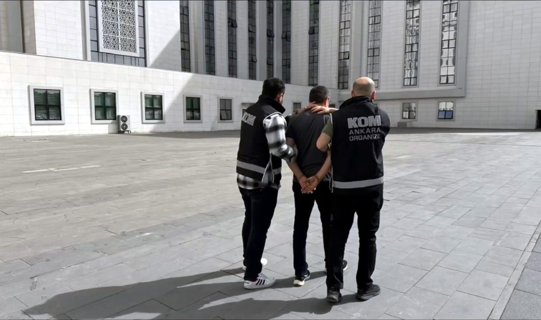 FETÖ’nün emniyet mahrem yapılanmasına yönelik 28 ilde “Kıskaç-16” operasyonları düzenlendi.