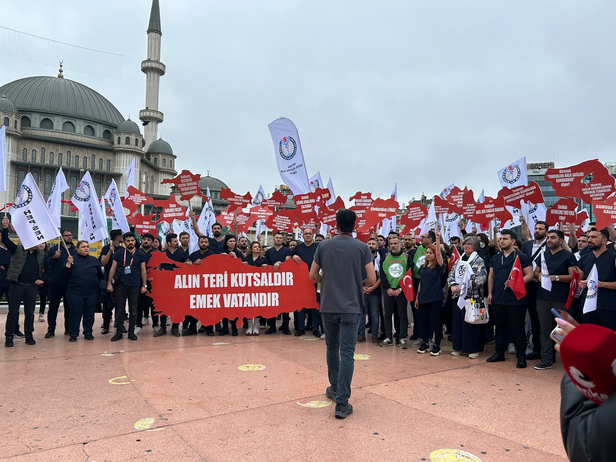 HEP-SEN Genel Başkanı Yunus Şimşek: "1 Mayıs'ta Meydanlar Kapatılamaz!"