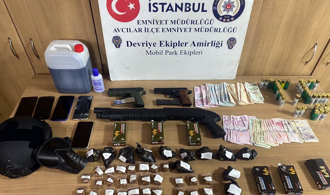Avcılar Emniyet Müdürlüğü tarafından gerçekleştirilen operasyonda uyuşturucu ticareti yaptığı belirlenen