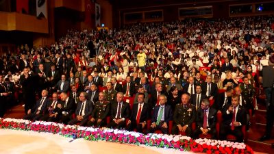 İstanbul’da 19 Mayıs Atatürk’ü Anma Gençlik ve Spor Bayramı Kutlama Programı Gerçekleştirildi