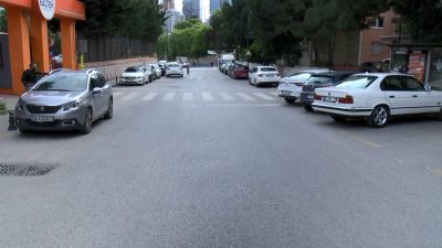Üsküdar’da Taksici Kadın Otobüs Şoförünü Tehdit Etti!