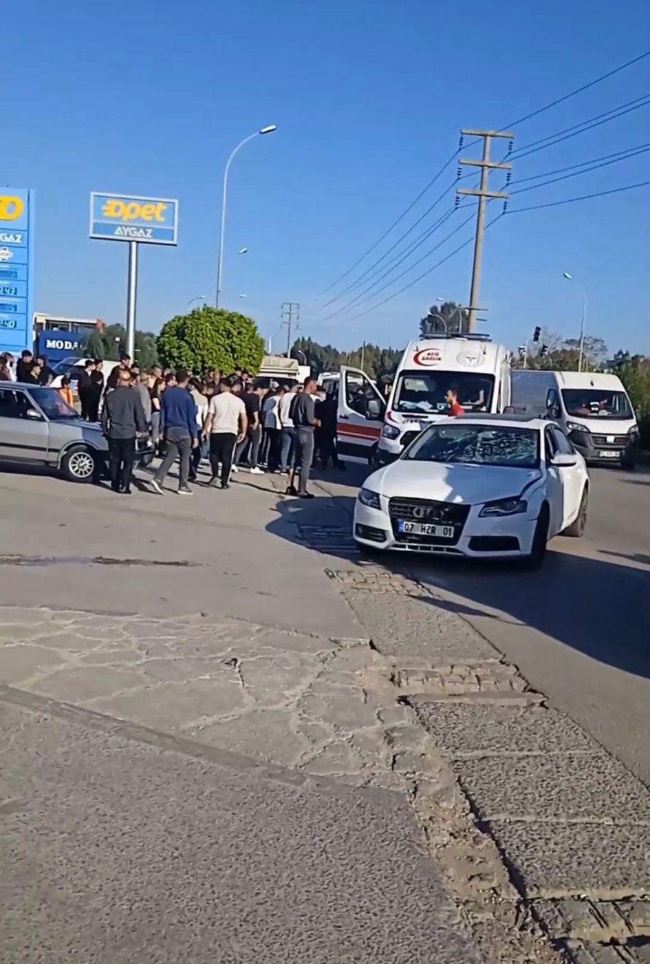 kirmizi isiga yakalanmamak icin sarida gecip iremin olumune neden olan surucuye 15 yil hapis istemi 6640845312a6c