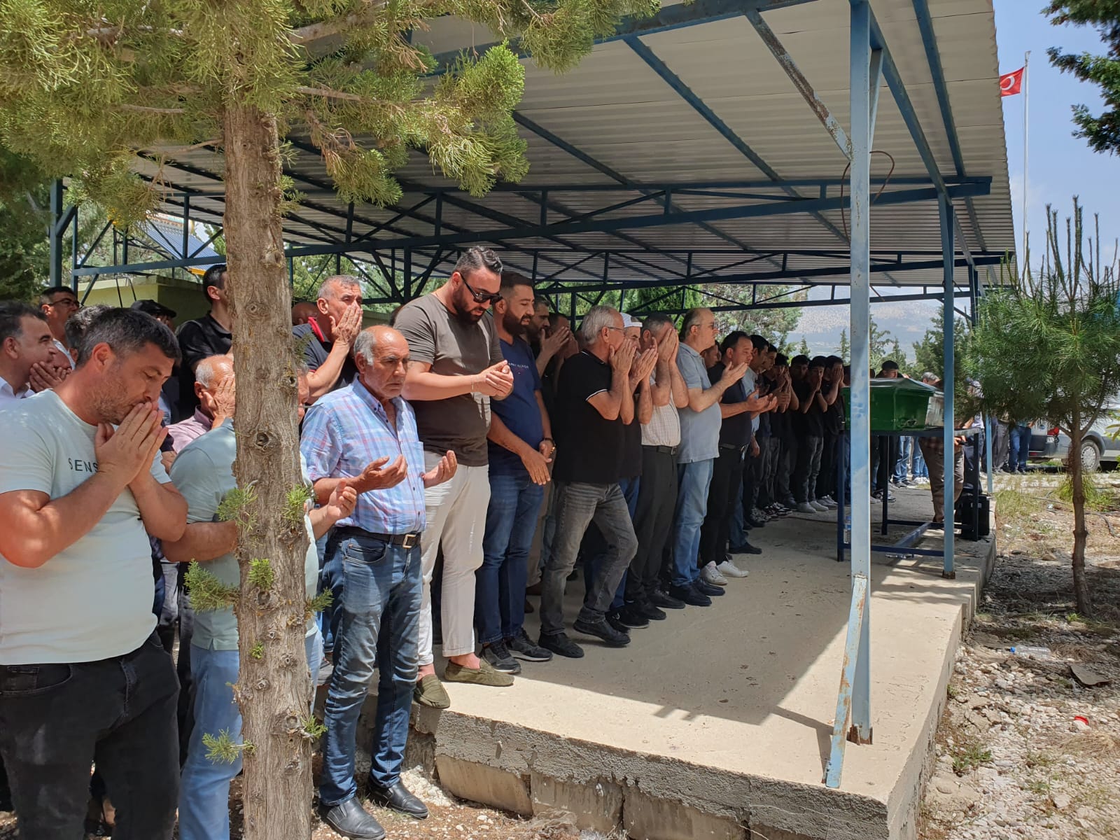 motosiklet kazasinda olen muhammed emin topraga verildi 664f23a4a8c43