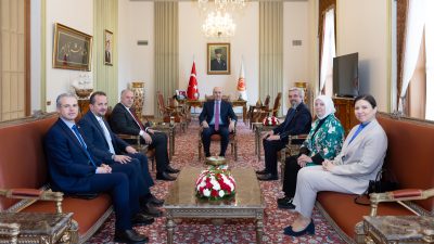 TBMM Başkanı Numan Kurtulmuş, Kosova Bölgesel Kalkınma Bakanı Fikrim Damka’yı misafir etti.