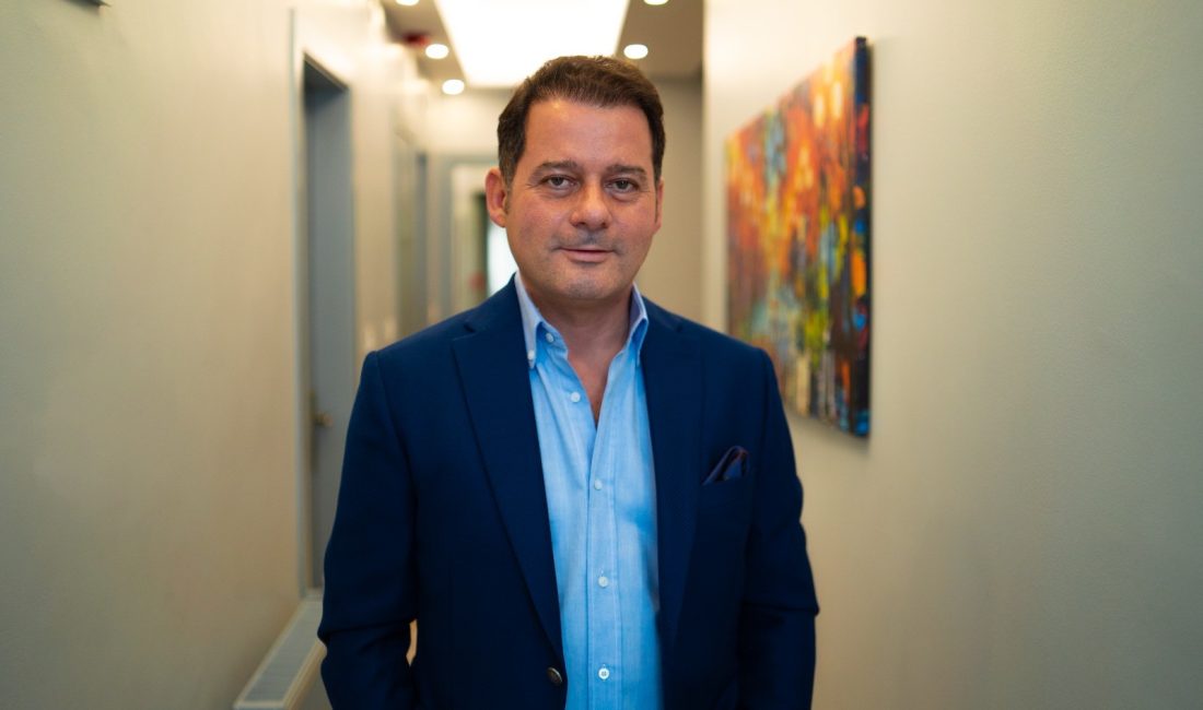 Kadın Hastalıkları ve Doğum Uzmanı Op. Dr. Korkut Arslan, doğum