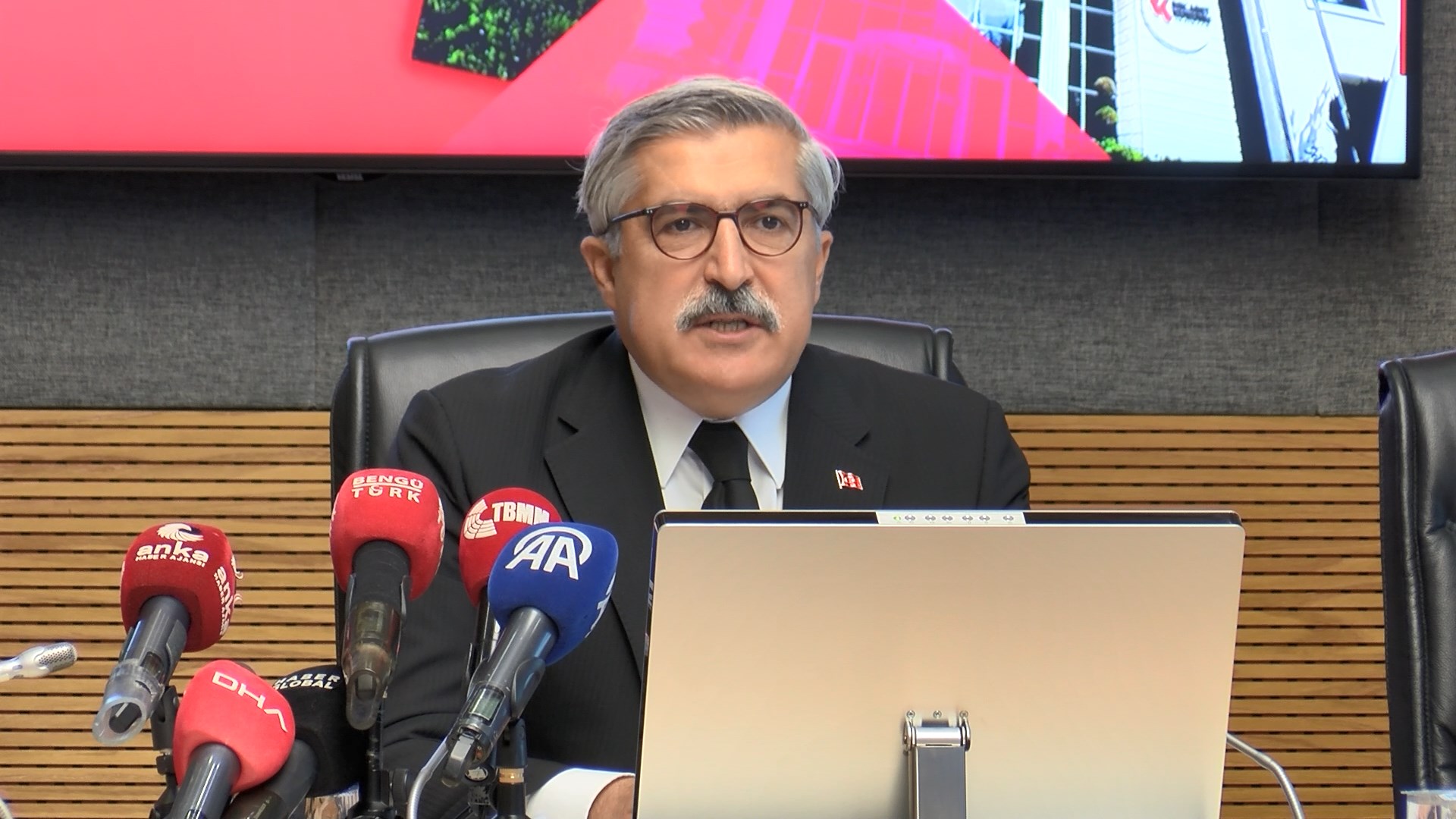 "Fikir ve Sanat Eserleri Kanunu'na Dijital Düzenleme Çağrısı"