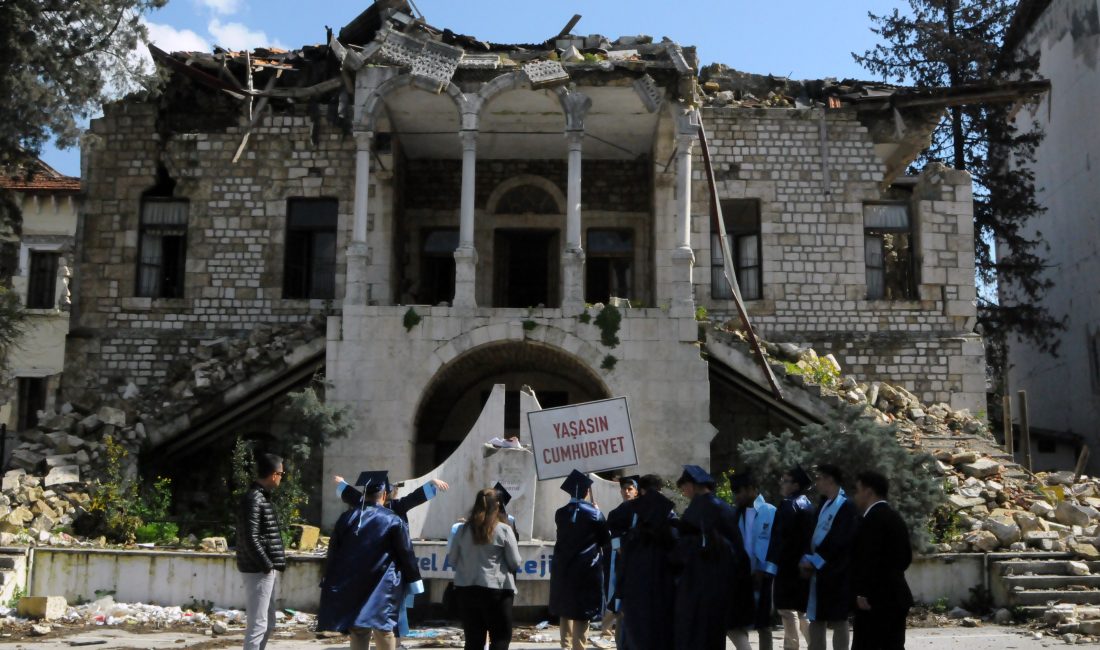 Hatay’ın Antakya ilçesindeki 62 yıllık Özel Ata Koleji, 6 Şubat