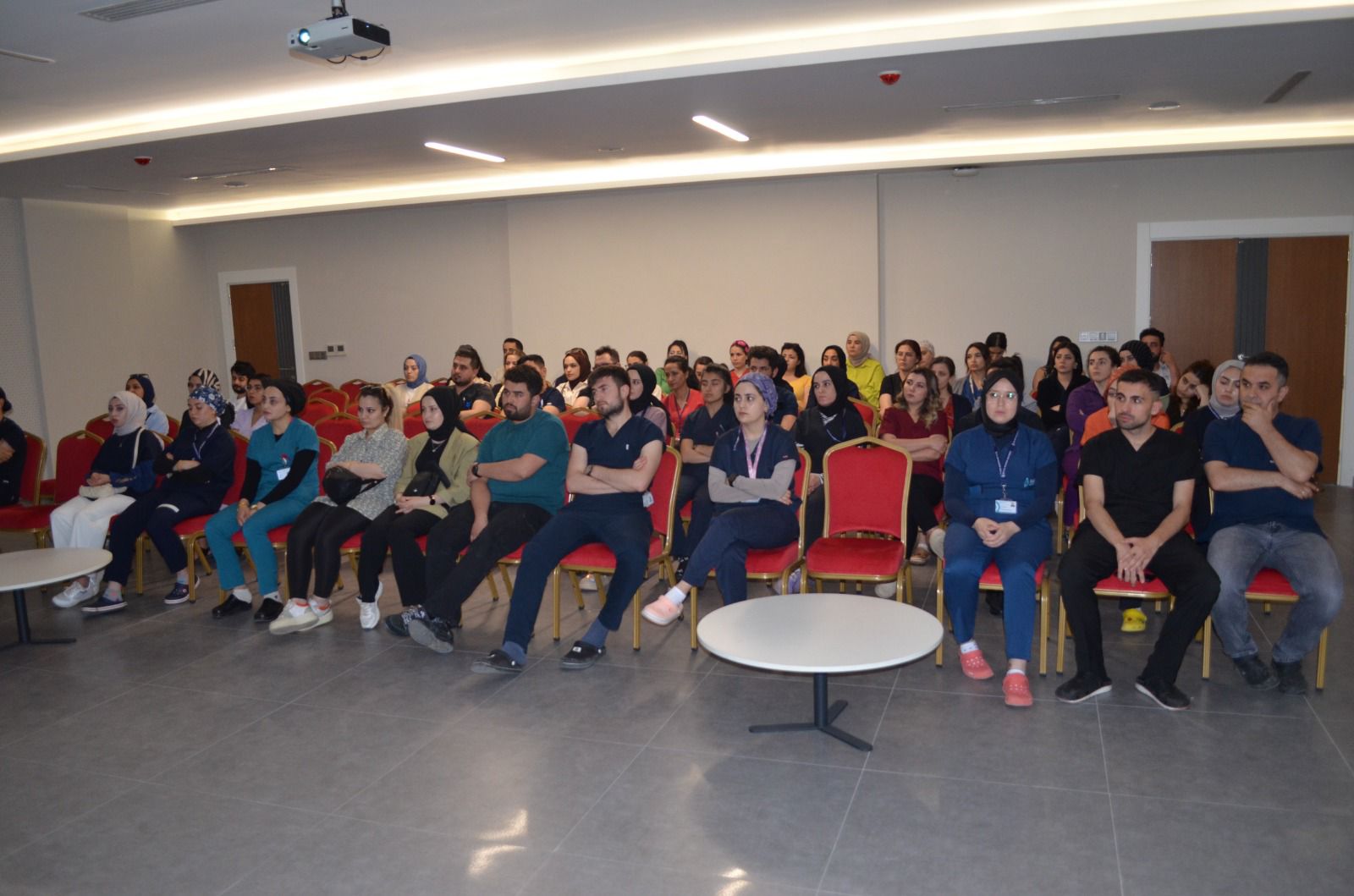 Sular Akademi personeli Kardiyopulmoner Resusitasyon eğitimi aldı! Sular Akademi personeli Kardiyopulmoner Resusitasyon eğitimi aldı!