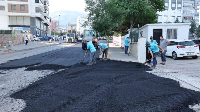 Onikişubat Belediye Başkanı Hanifi Toptaş, Şehit Abdullah Çavuş Mahallesi’nde devam