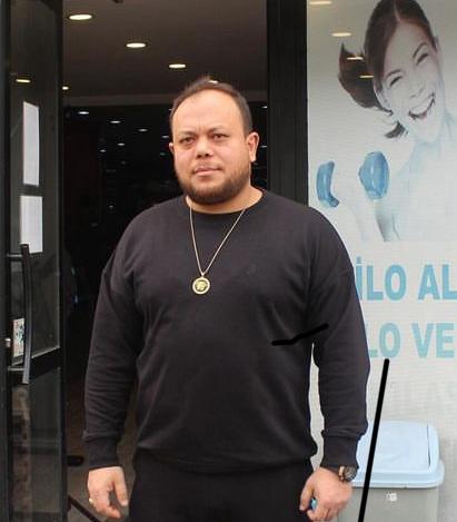 Ankara’nın Çankaya ilçesinde meydana gelen olayda, spor salonunda husumetli oldukları