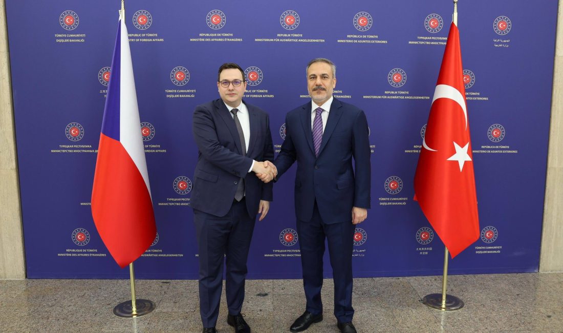 Dışişleri Bakanı Hakan Fidan, Türkiye’ye gelen Çekya Dışişleri Bakanı Jan