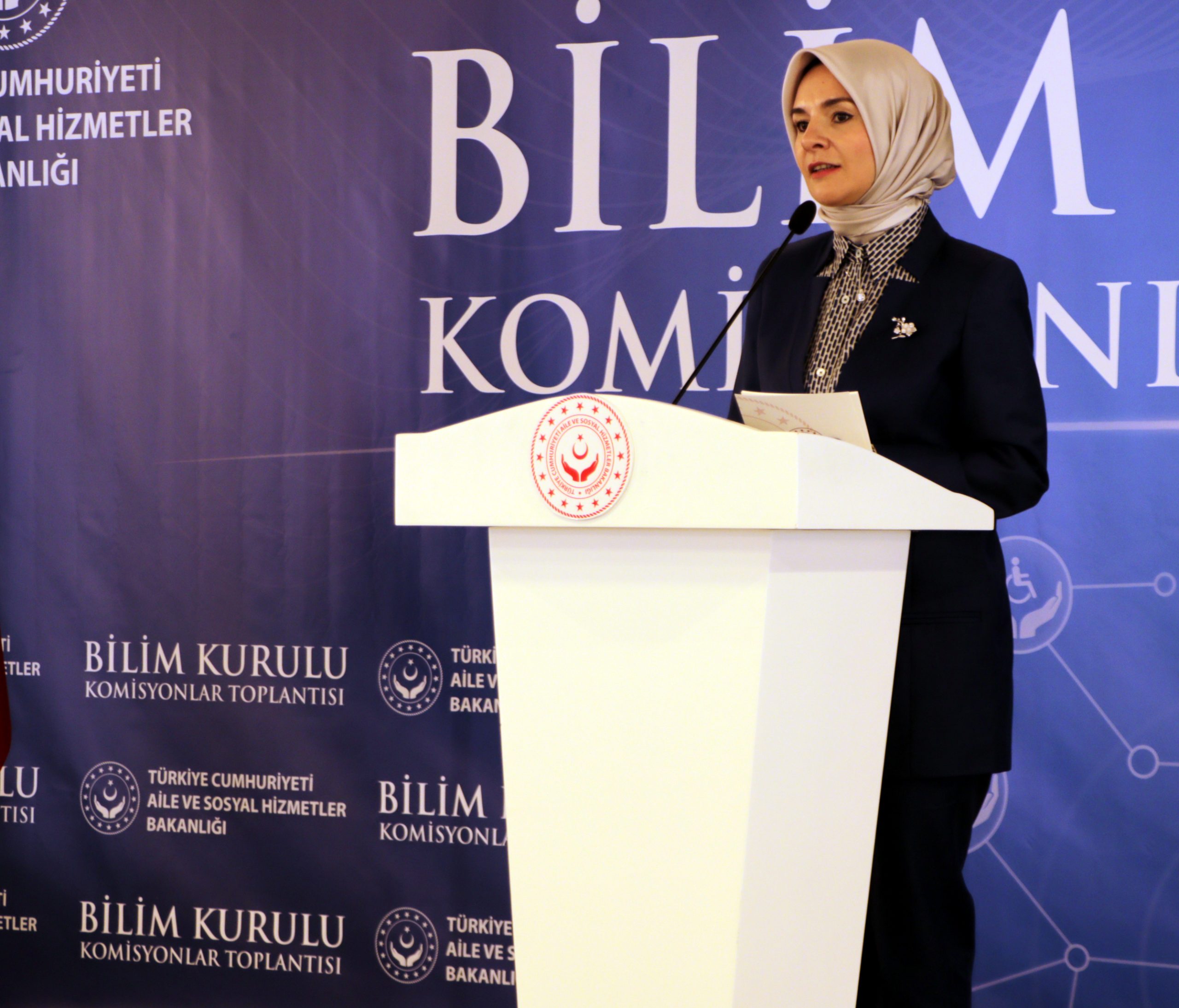 bakan goktas aileye yonelik adimlarimizin temel kaynagi bilim oldu 667d2e6b35fc5 scaled