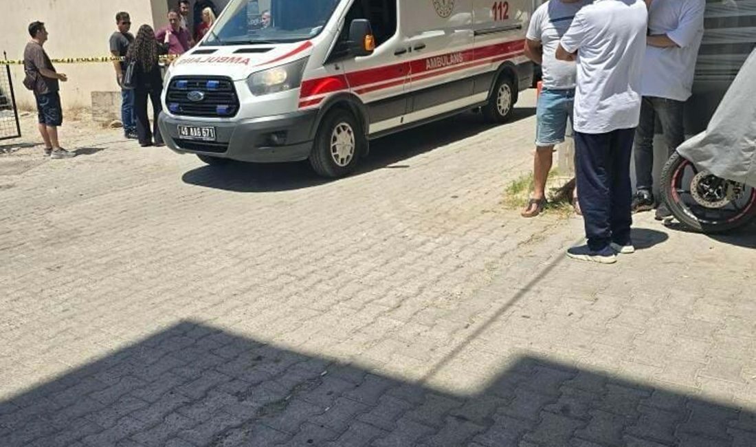 Muğla’nın Ortaca ilçesinde bir avukat, ofisinin bulunduğu binanın merdiven boşluğunda