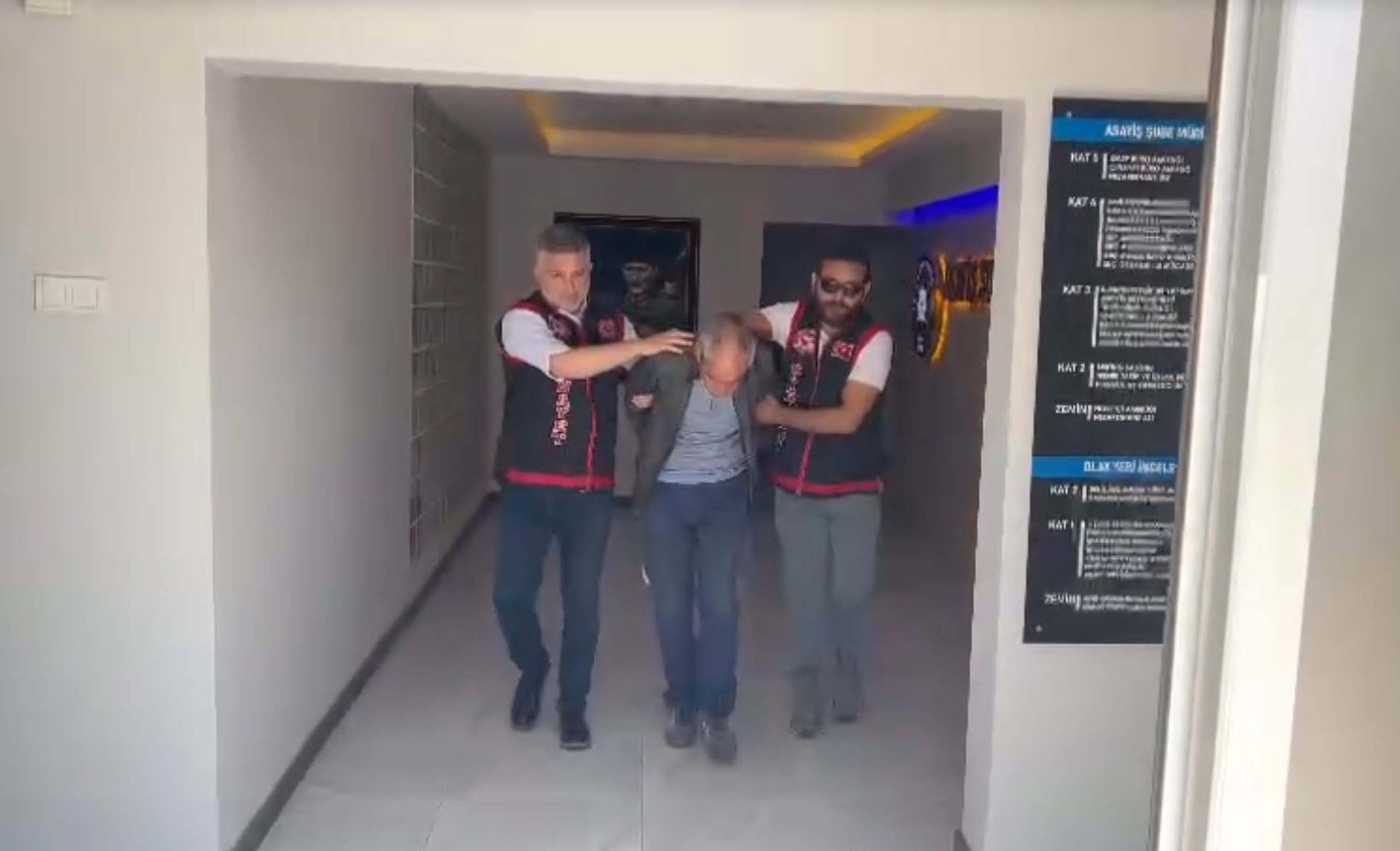 eve kopek getiren oglunu ekmek bicagiyla olduren baba tutuklandi 665b3384f0495 scaled