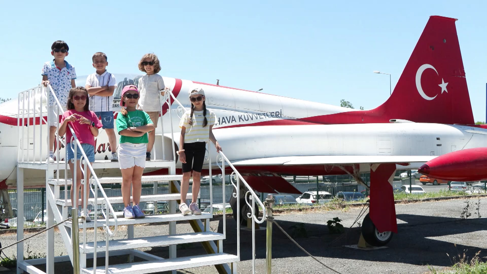 istanbul turk hava kuvvetlerinin 113 yili coskuyla kutlandi 665b313739a11