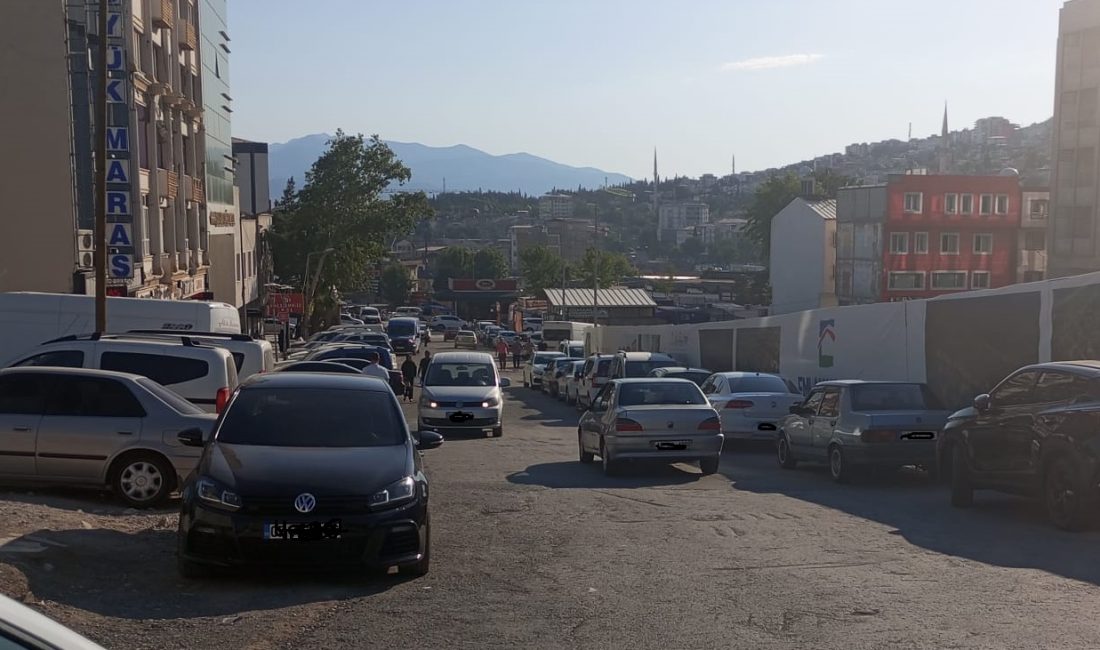 Kahramanmaraş’ta Asrın Felaketi sonrası birçok sürücü kuralları hiçe saymaya devam