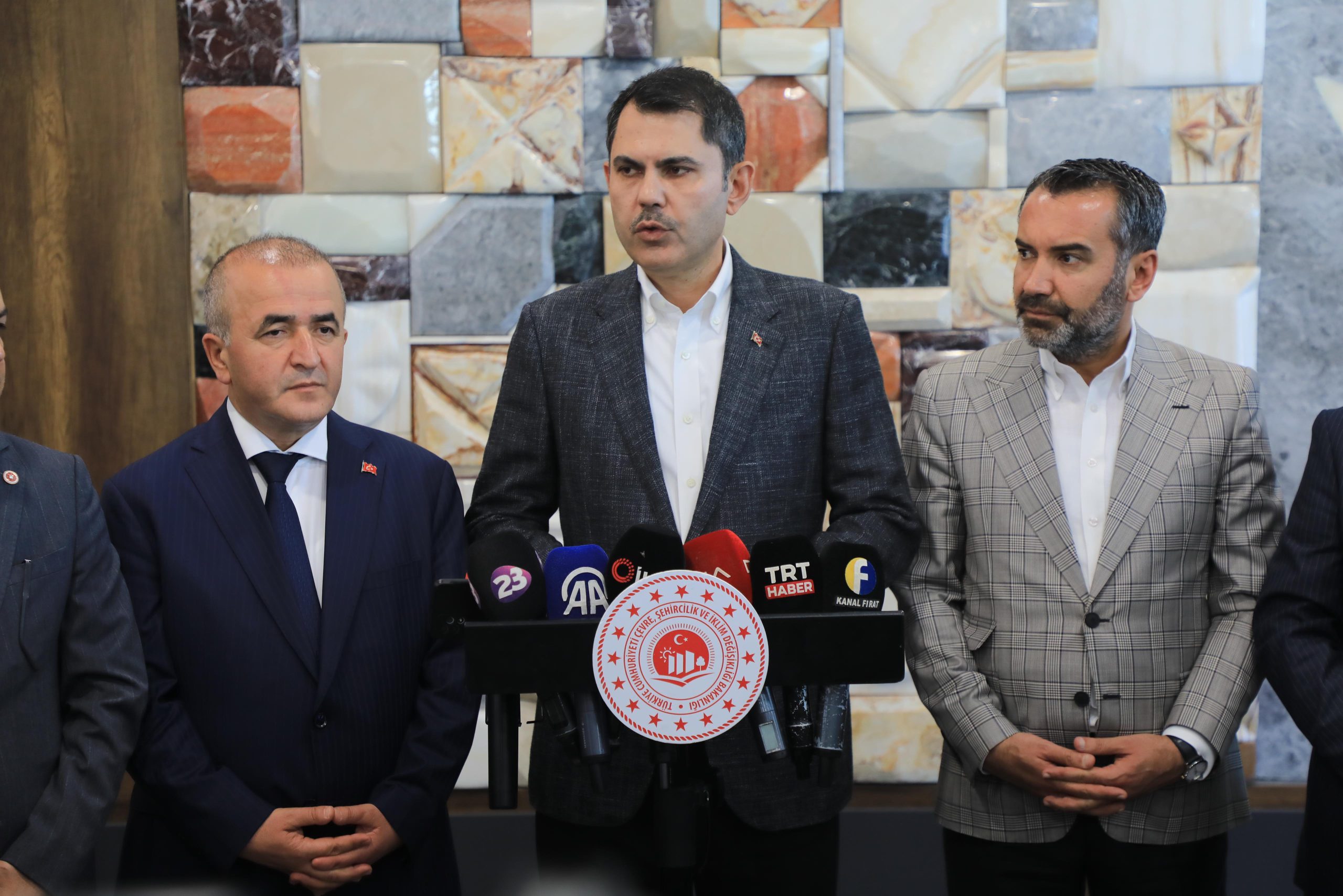 BAKAN KURUM: "ÖZGÜR ÖZEL'İN SÖYLEMLERİ BİZİ ENGELLEYEMEZ"