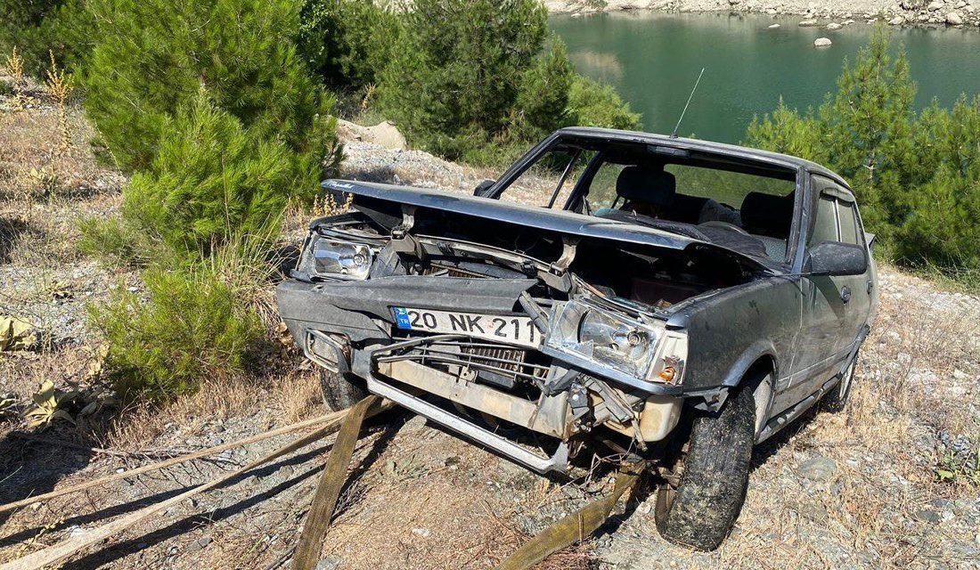 Kahramanmaraş’ta sürücüsü tarafından el freni çekilmeyi unutulan otomobil baraj gölüne
