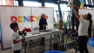 Erzurum’da düzenlenen sınavda, ortaokul ve lise öğrencileri Deneyap Teknoloji Atölyeleri